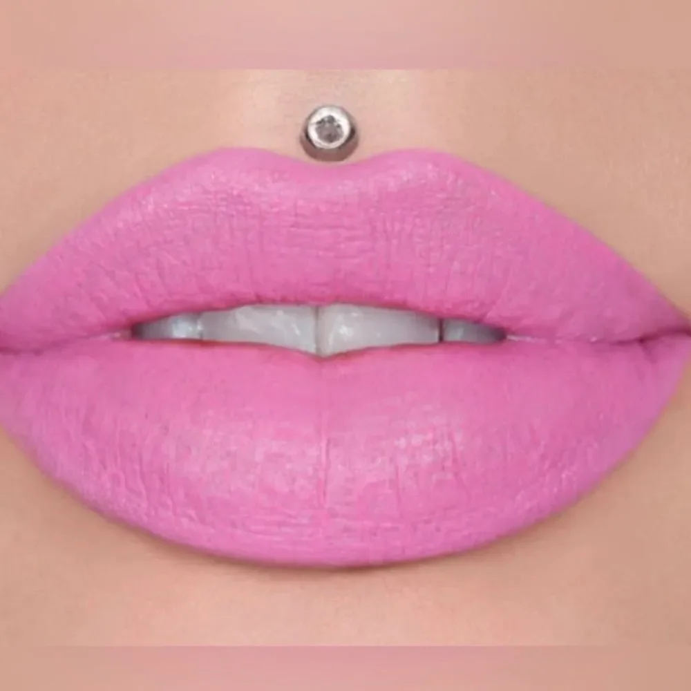 Jeffree Star Velvet Trap Lipstick Laced Cake Magnetic Case NIB PINK
